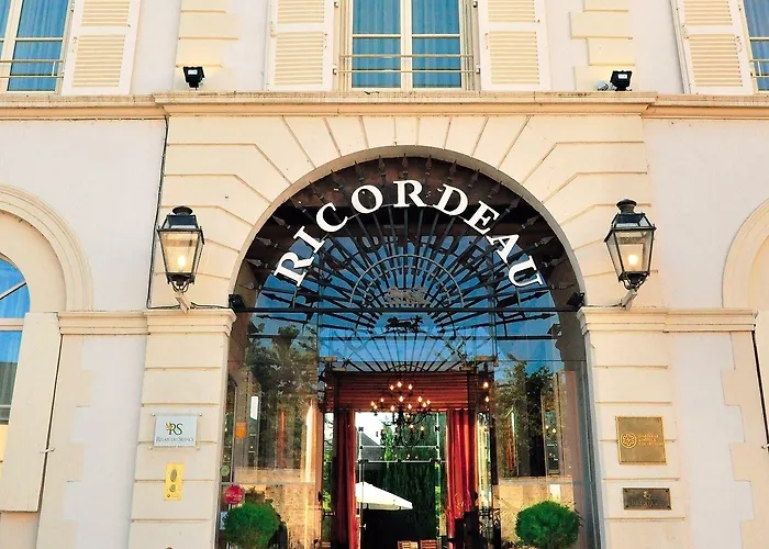 Hotel Hotel-restaurant Ricordeau Loué
