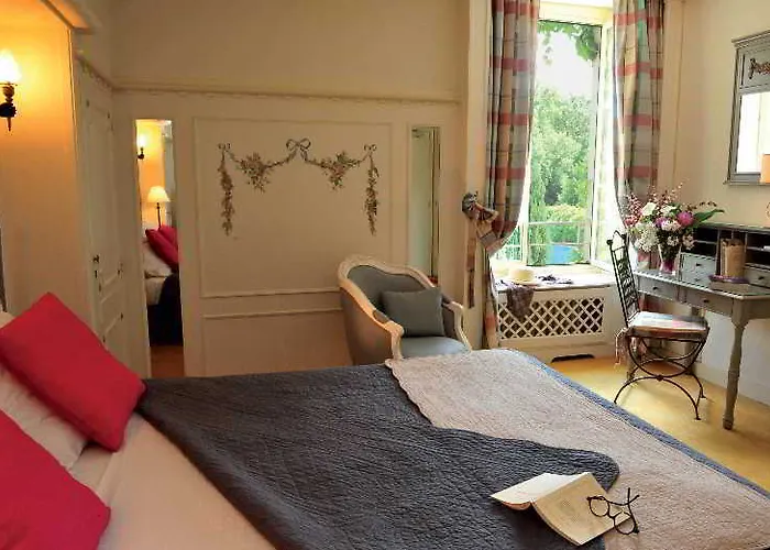 Hotel-restaurant Ricordeau 호텔